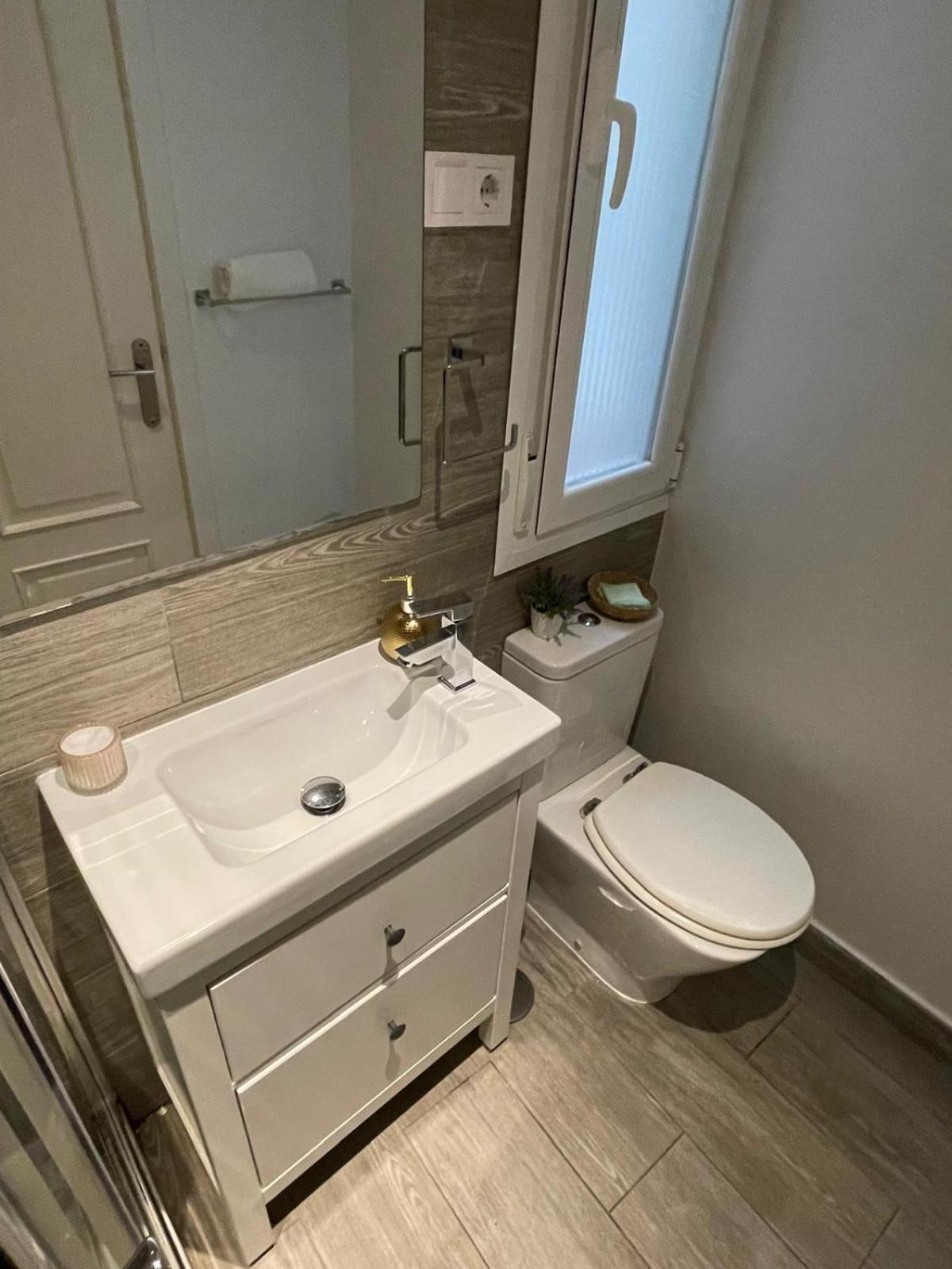 Apartment In The Center Of Madrid Ngoại thất bức ảnh